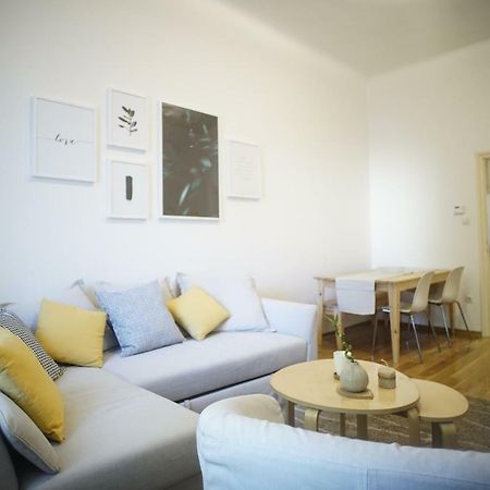 Apartment Centar Загреб Экстерьер фото