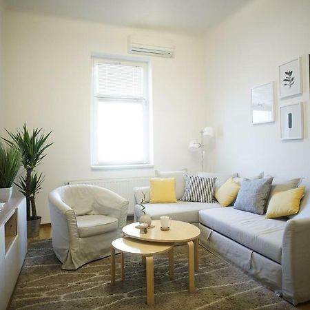 Apartment Centar Загреб Экстерьер фото